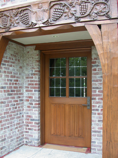 Photo 2 Entryway