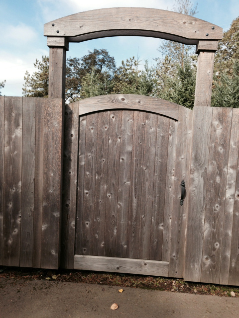 Photo 27 Western Red Cedar Gate