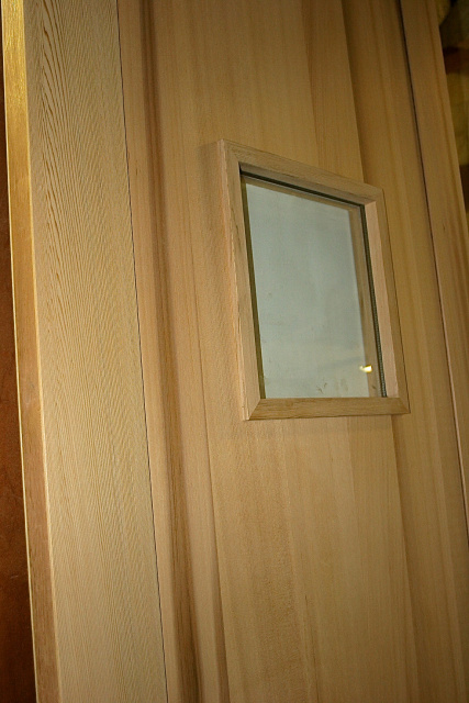 Photo 39 Western Red Cedar Closeup