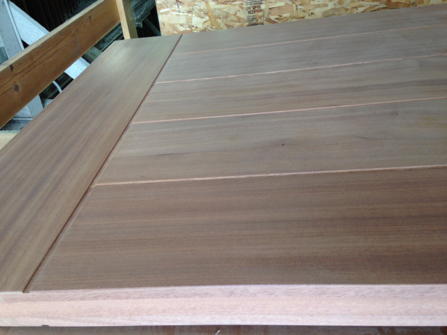 Photo 24 Sapele Plank Door